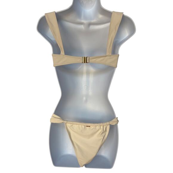 Strawberry Milk Mob "Dolce far Niente" Bikini Set with size M Top, size L Bottom - Picture 4 of 12